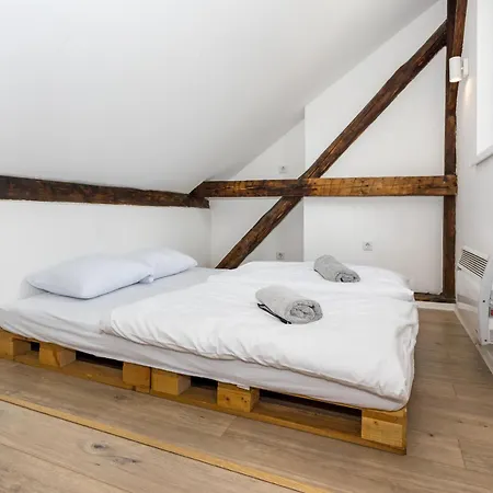 Apartman Centralis Locus